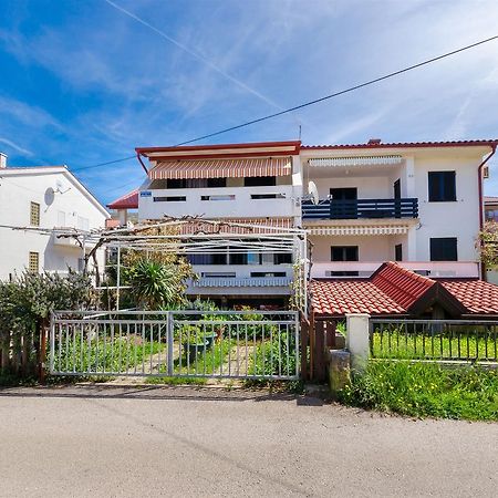 Apartments Branka Punat Exterior foto