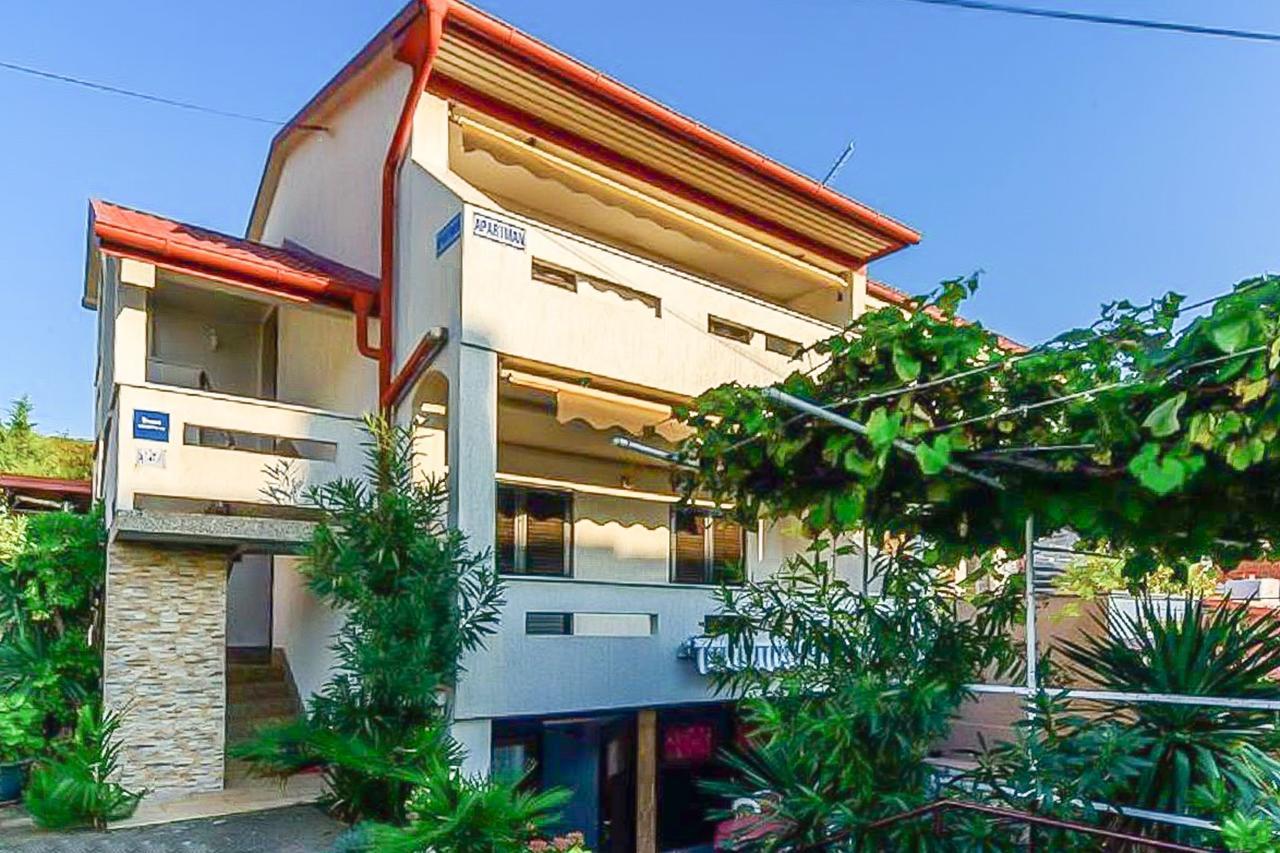 Apartments Branka Punat Exterior foto