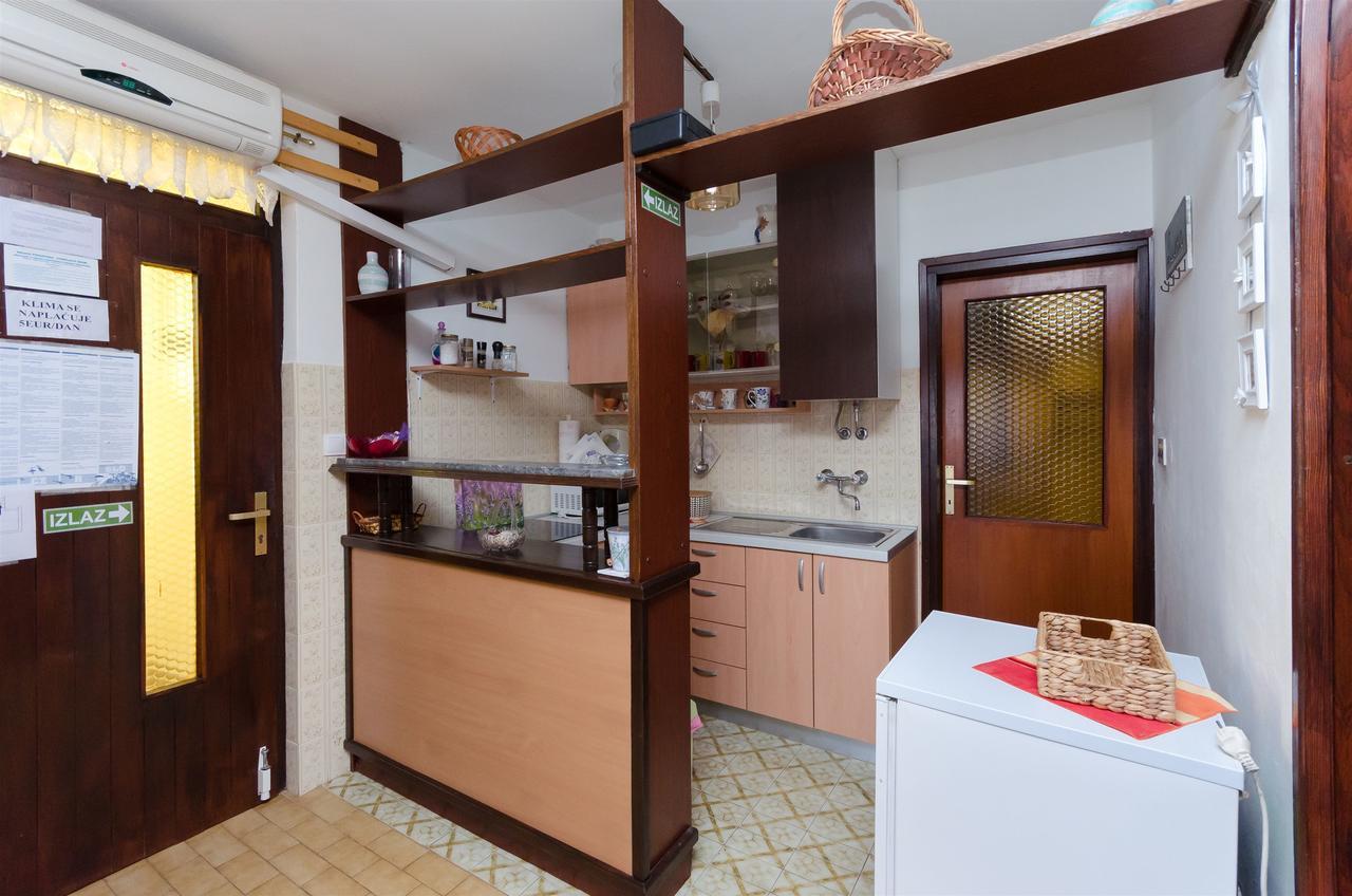 Apartments Branka Punat Exterior foto